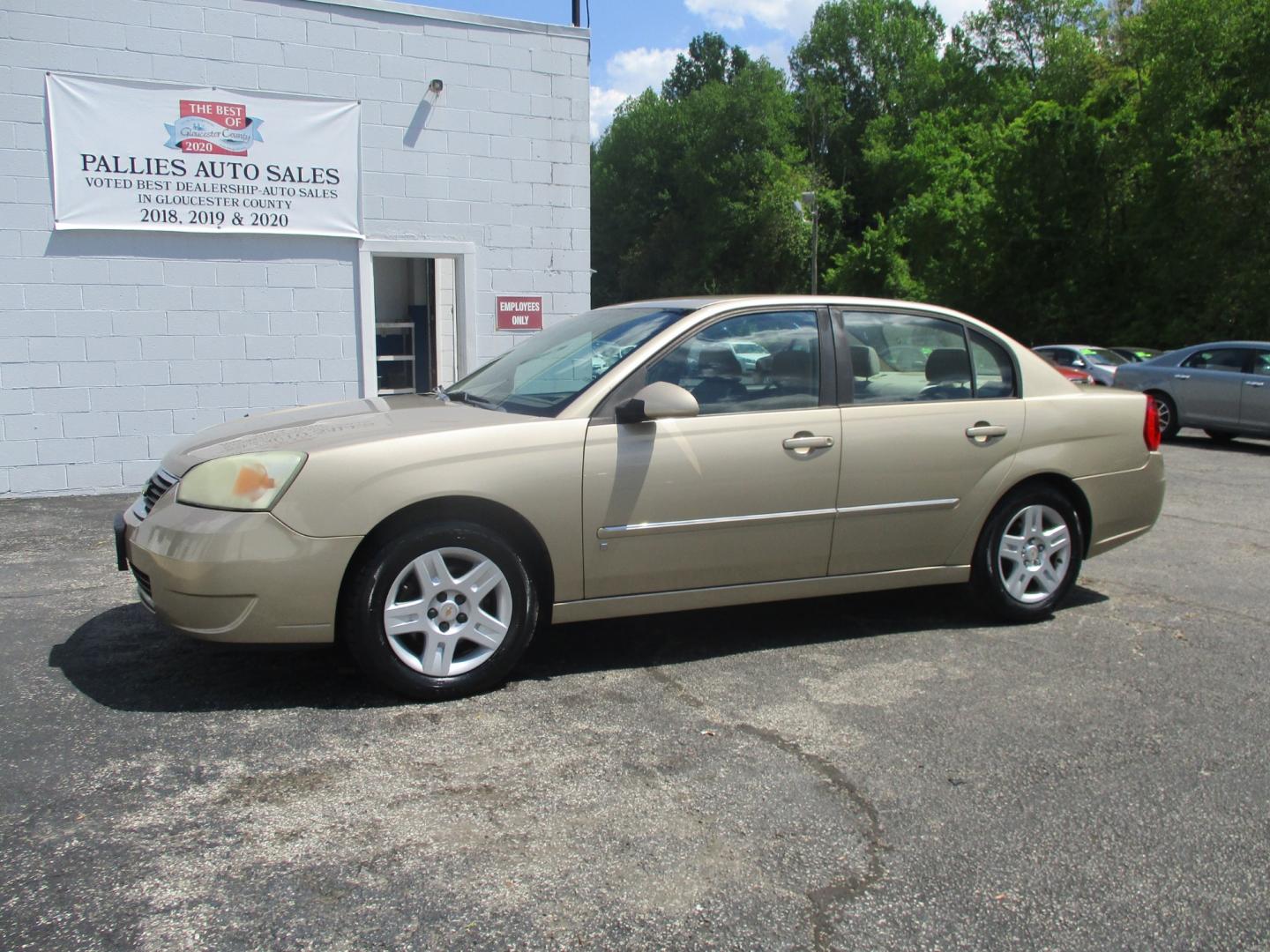 2006 GOLD Chevrolet Malibu (1G1ZT53806F) , located at 540a Delsea Drive, Sewell, NJ, 08080, (856) 589-6888, 39.752560, -75.111206 - Photo#1